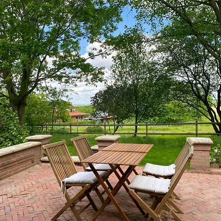 Holiday home Artist's House In Aukrug Nature Park *